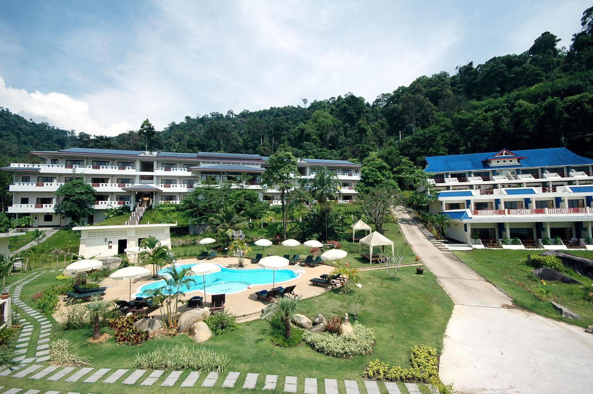 Khaolak Sunset Resort - Adults Only - Sha Extra Plus Khao Lak Exterior photo