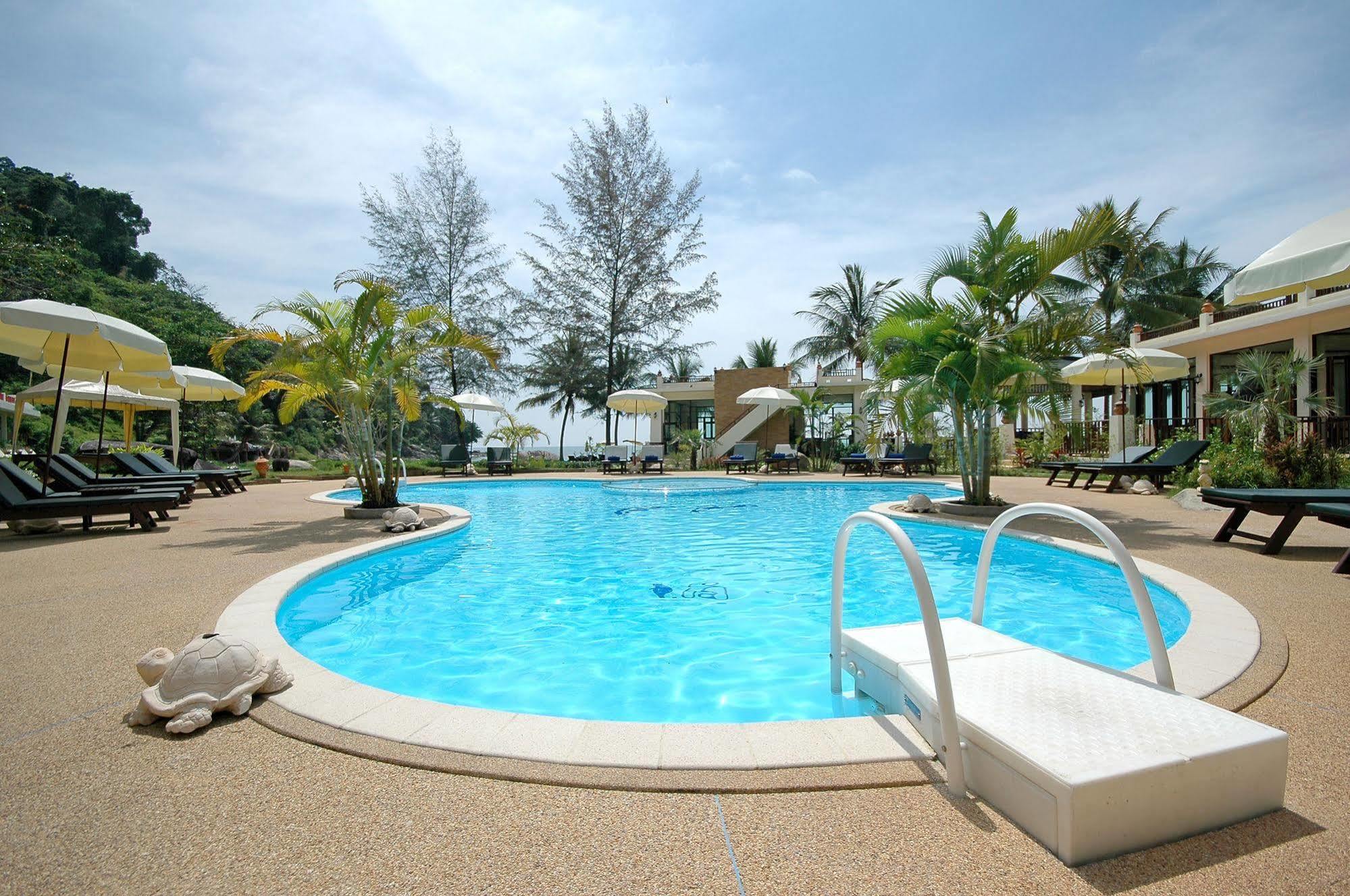 Khaolak Sunset Resort - Adults Only - Sha Extra Plus Khao Lak Exterior photo